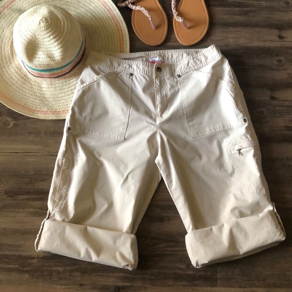 Danskin Now Multi-Length Shorts or Capris size Small (4-6) - Picture 2 of 8